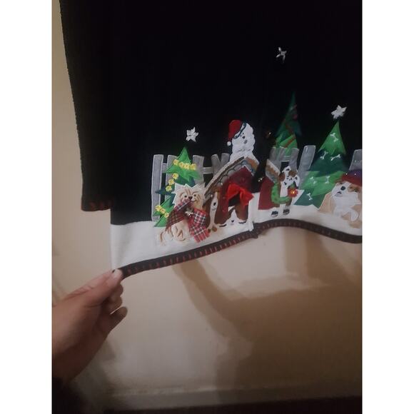 The Quaker Factory Women's Size 2X Christmas Dog Embroidered Christmas Sweater - Picture 4 of 8